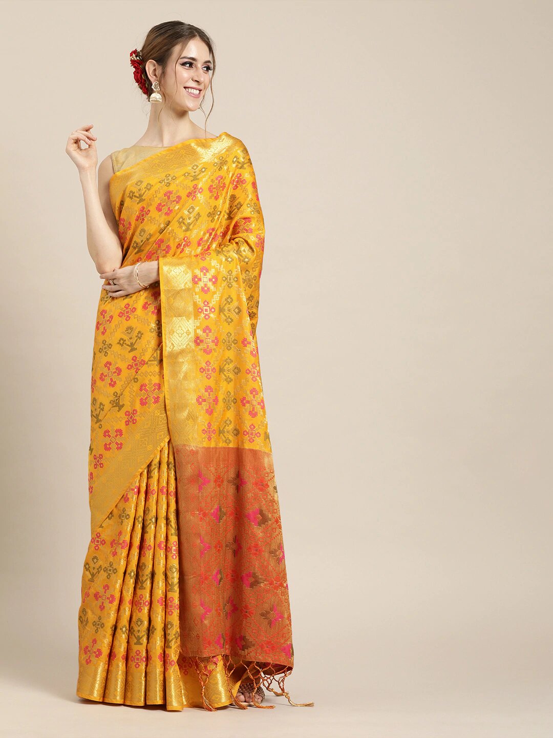 Yellow Silk Blend Woven Design Kanjeevaram Saree